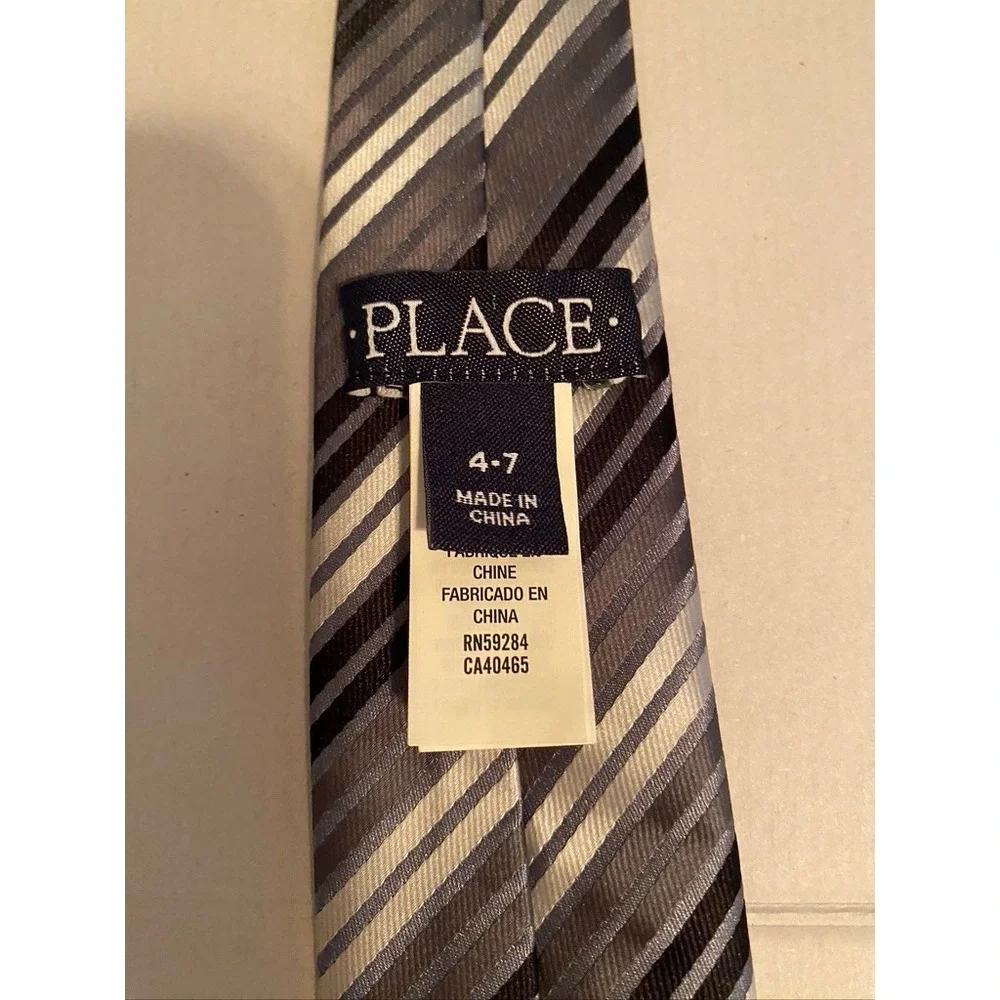 The Childrens Place Boys Grey Black White Striped Necktie Size 4-7 Formal Tie
